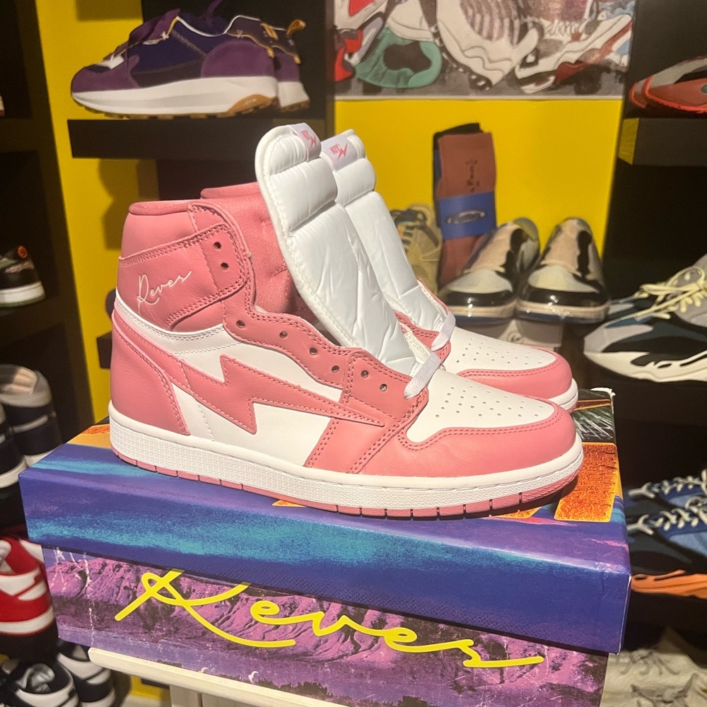 Air Kiy / Reves Pairs 85 high